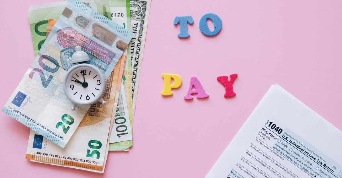 découvrez tout sur la fiscalité immobilière : règles, taux d'imposition et conseils pour optimiser vos taxes dans le secteur de l'immobilier.