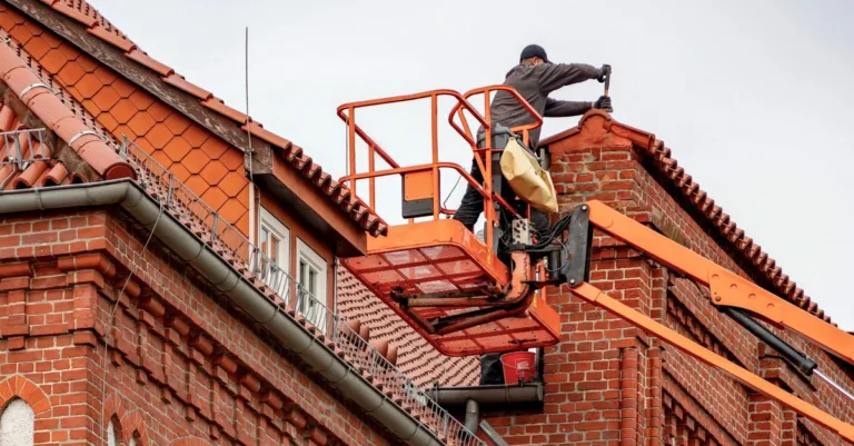 formation sur l'isolation : apprenez les techniques essentielles pour améliorer l'efficacité énergétique et le confort de vos bâtiments grâce à notre programme complet d'isolation.