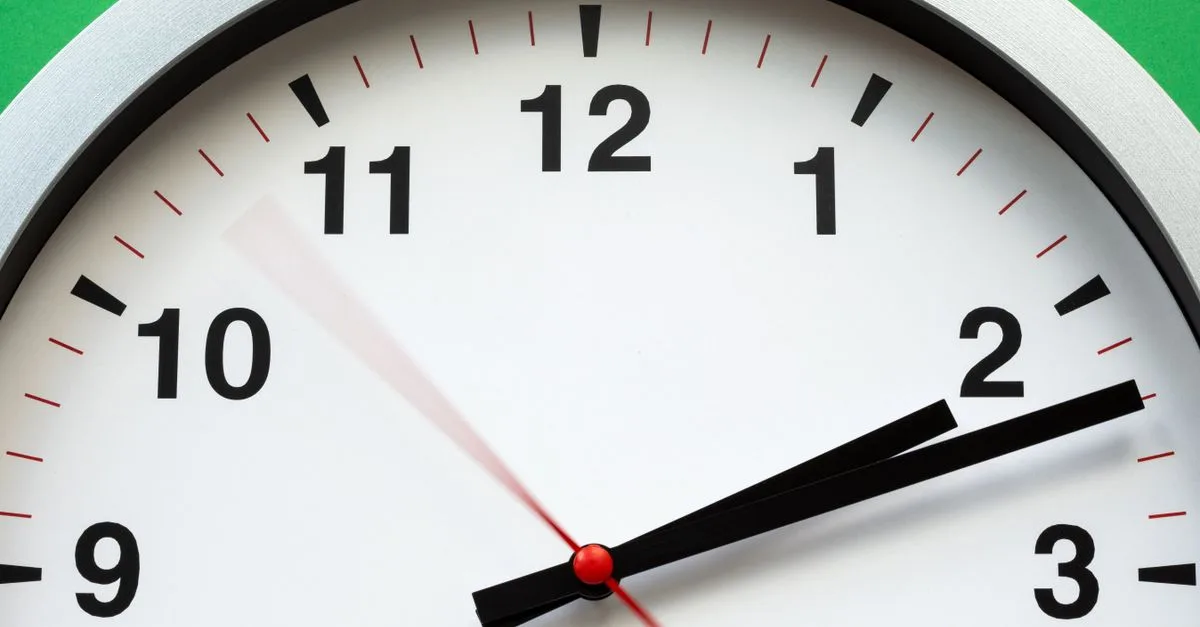 convertissez facilement les centièmes d’heure en heures et minutes grâce à une méthode simple et rapide.