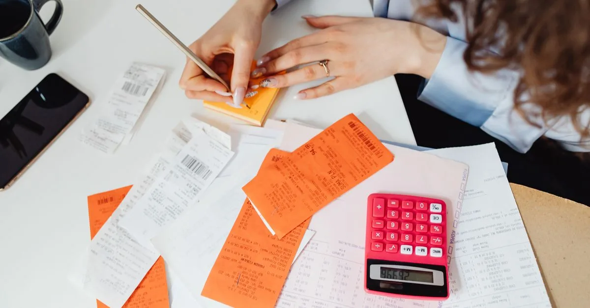découvrez quels justificatifs conserver pour vos dépenses en lmnp et comment les organiser pour faciliter votre comptabilité et votre déclaration fiscale.